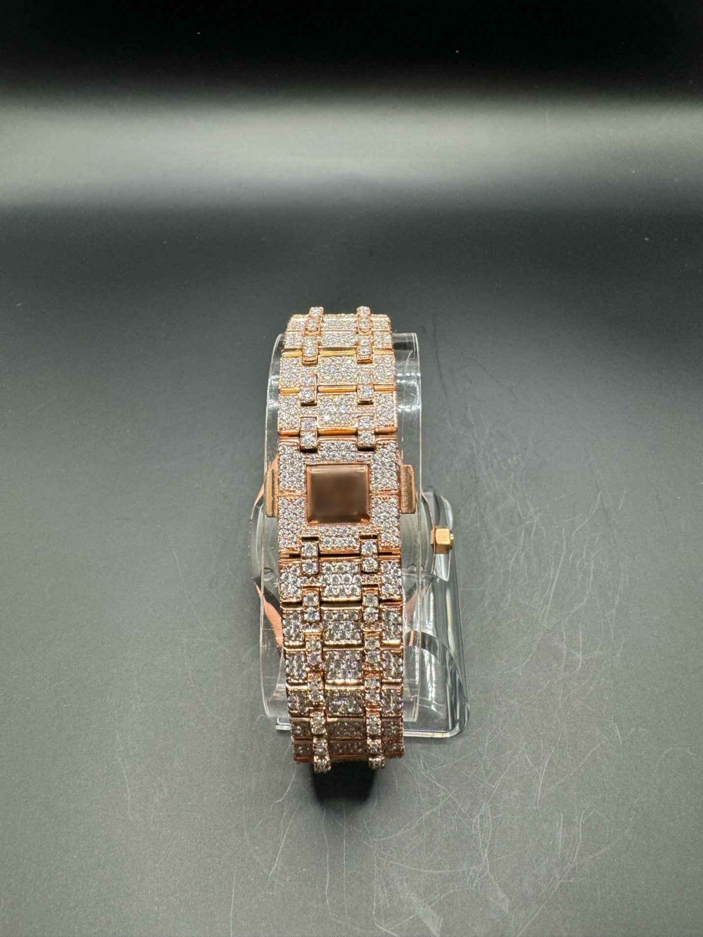 Full Rose Moissanite Watch (41mm)